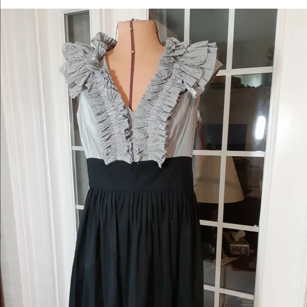 Not for sale—looking for this dress—Jessica Howard with ruffled bodice